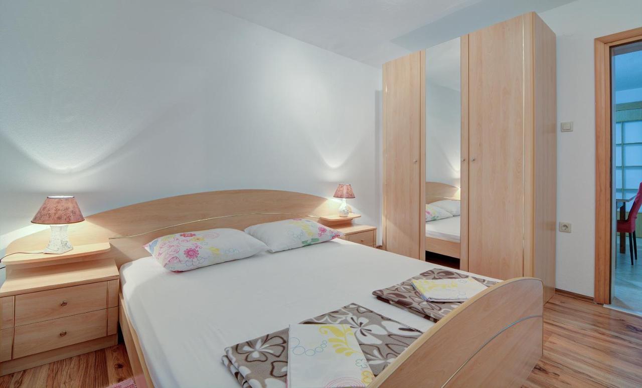 Apartments Lucia Senj 1 ภายนอก รูปภาพ