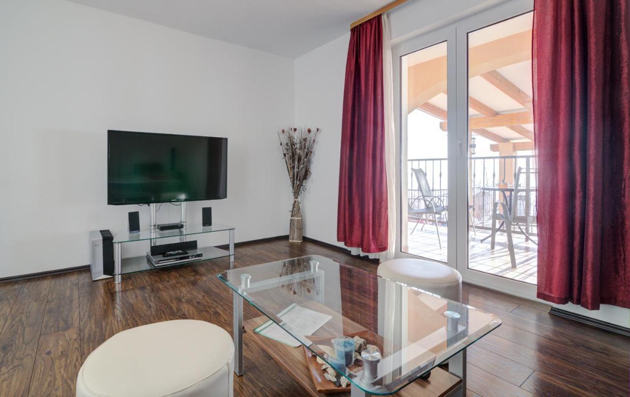 Apartments Lucia Senj 1 ภายนอก รูปภาพ