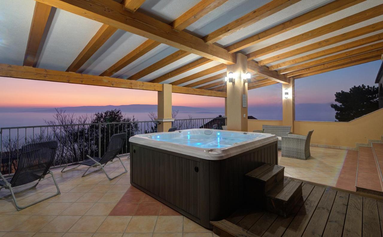 Apartments Lucia Senj 1 ภายนอก รูปภาพ